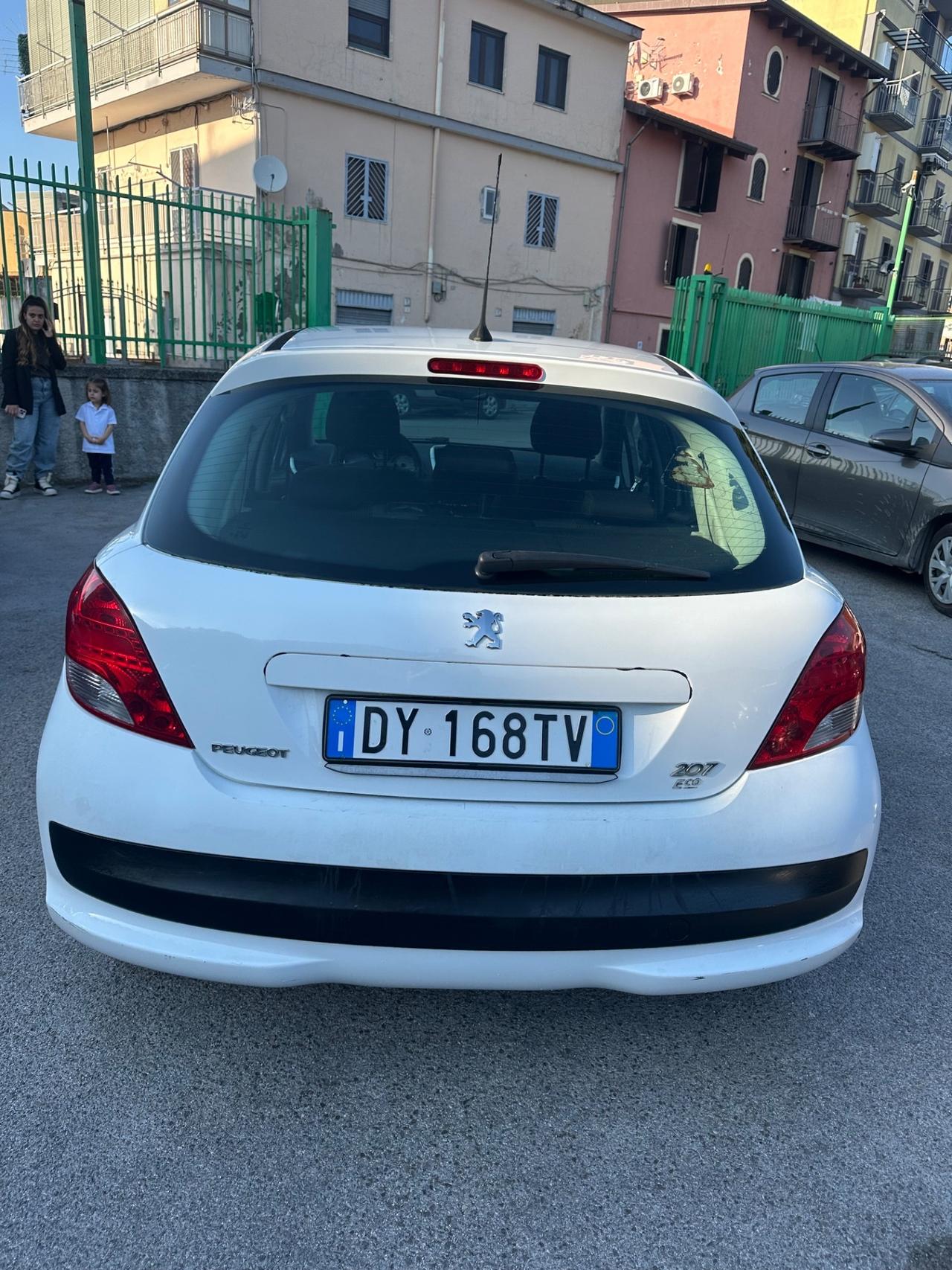 Peugeot 207 1.4 8V 75CV 5p. Energie Sport ECO GPL