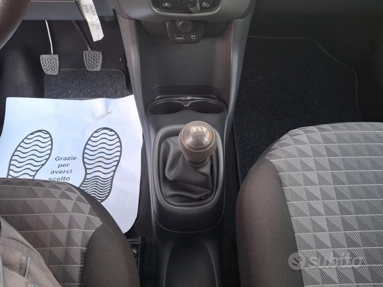 Peugeot 108 VTi 72 S&S 5 porte Allure Neopatentati