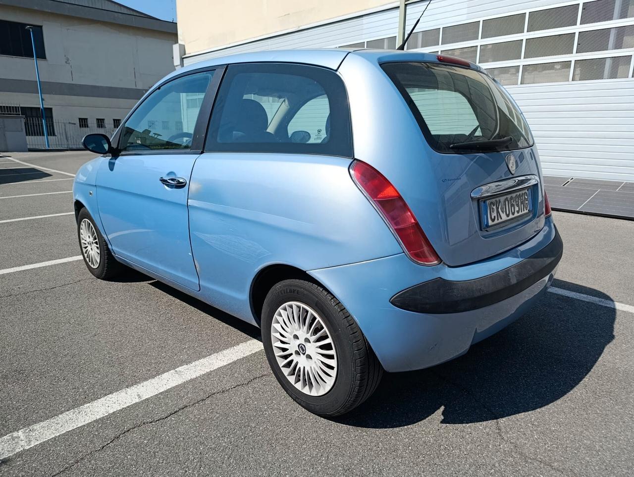 Lancia Ypsilon 1.2 - ADATTA PER NEOPATENTATI