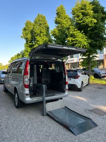 Mercedes Viano 2.2 CDI 4Matic Per trasporto disabili 8 posti