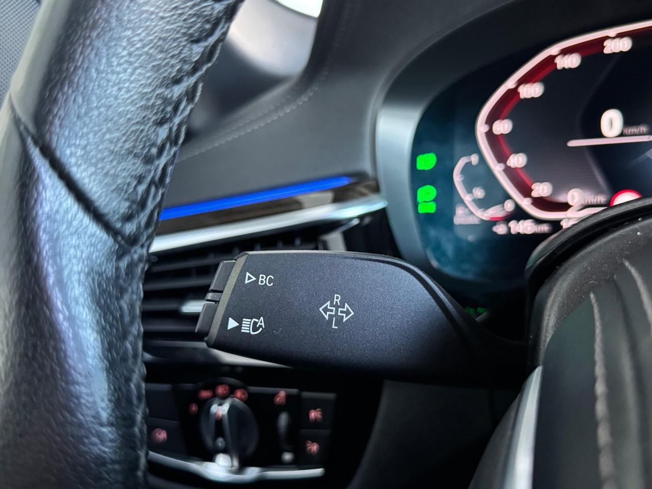 Bmw 520d xDrive Luxury TETTO LASER ACC