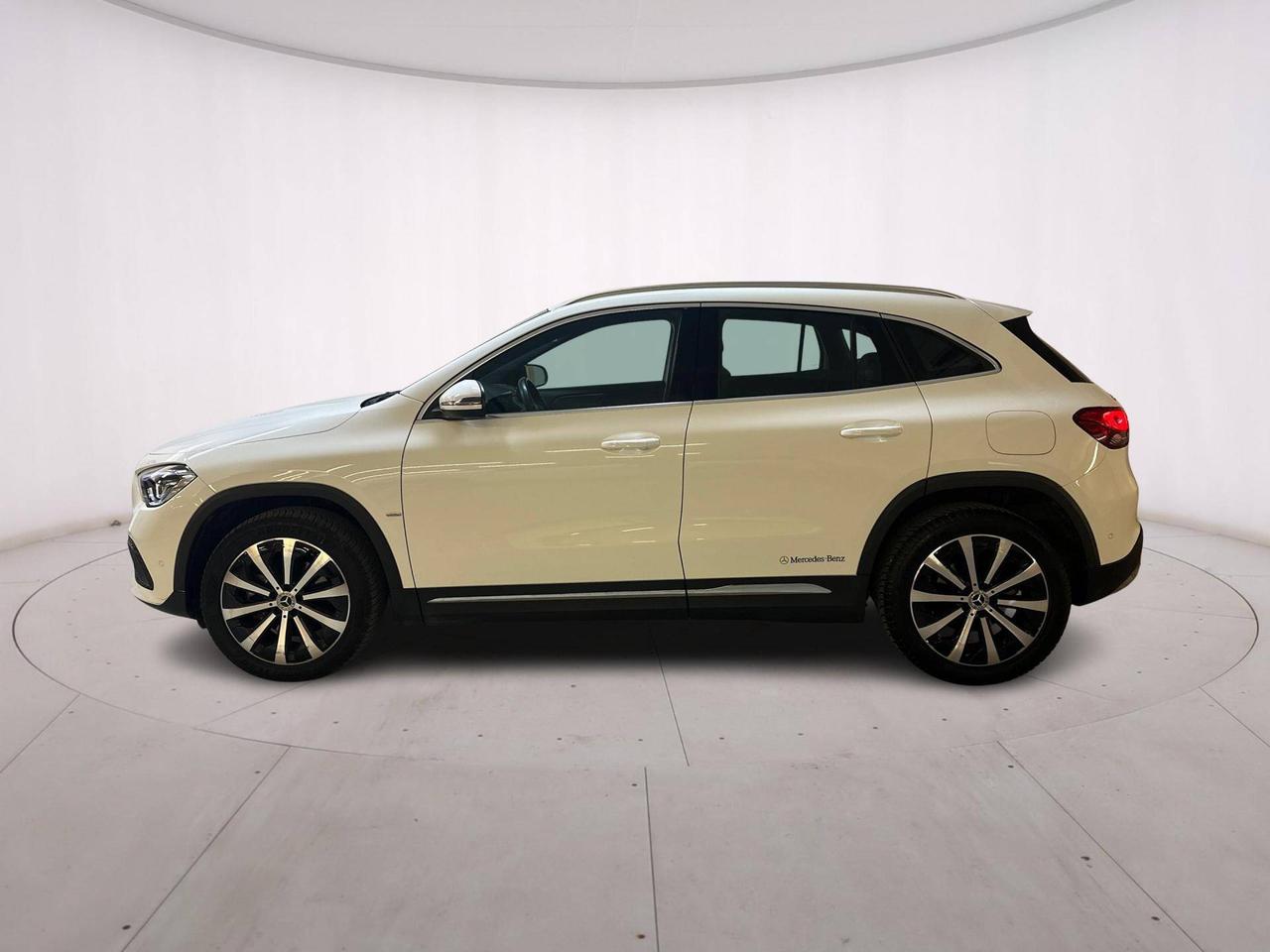 Mercedes GLA 200 d Sport 4matic