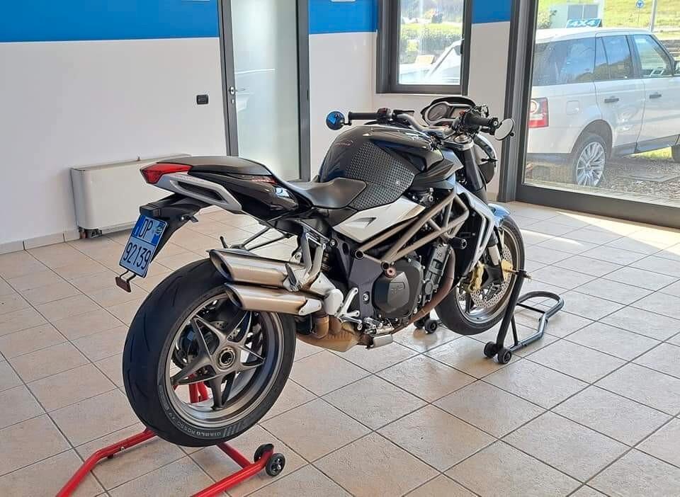 Mv Agusta Brutale 990 R