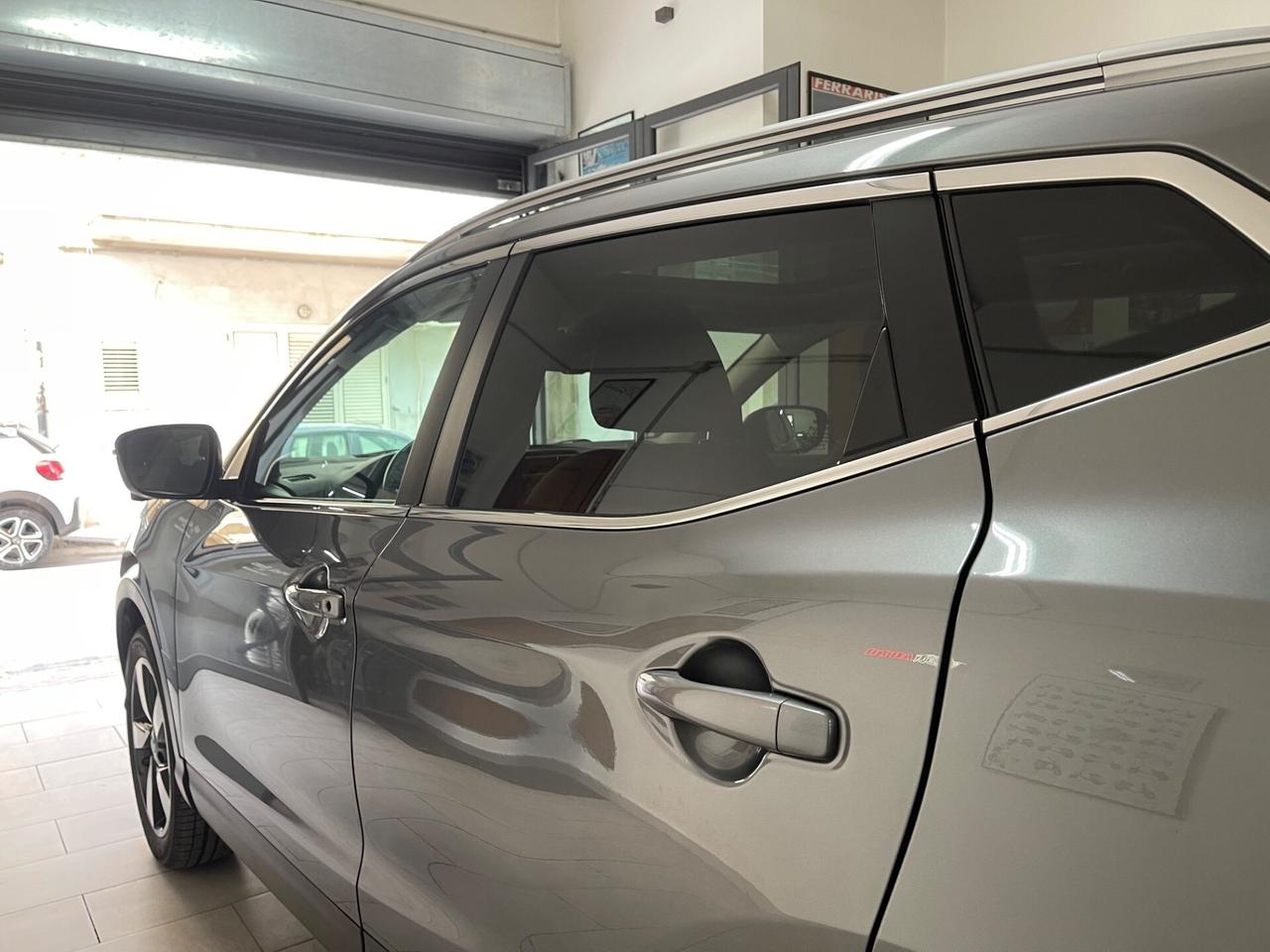Nissan Qashqai 1.5 DCI 110 CV Tekna CAMERA 360º