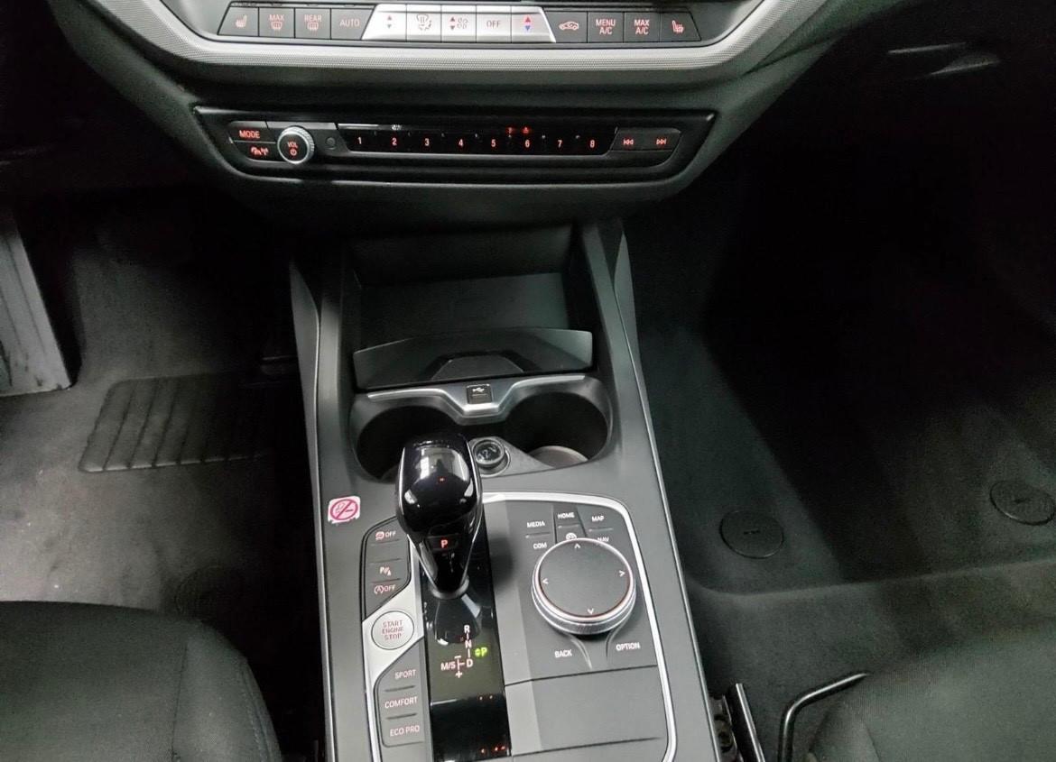 Bmw 118i 5p. C. Automatico Business Advantage,Navi