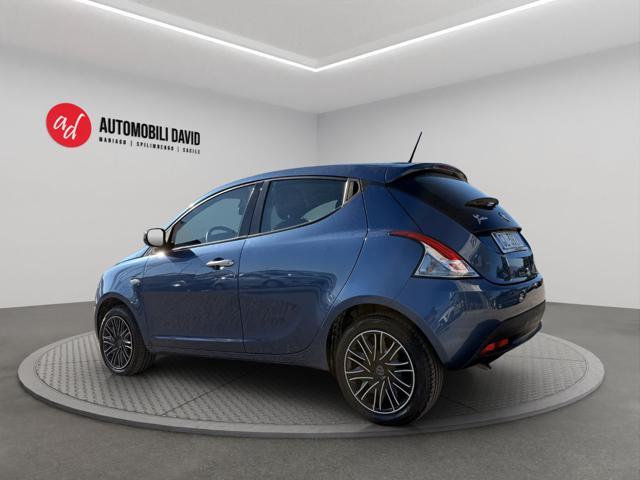LANCIA Ypsilon 1.0 FireFly 5 porte S&S Hybrid Silver Plus