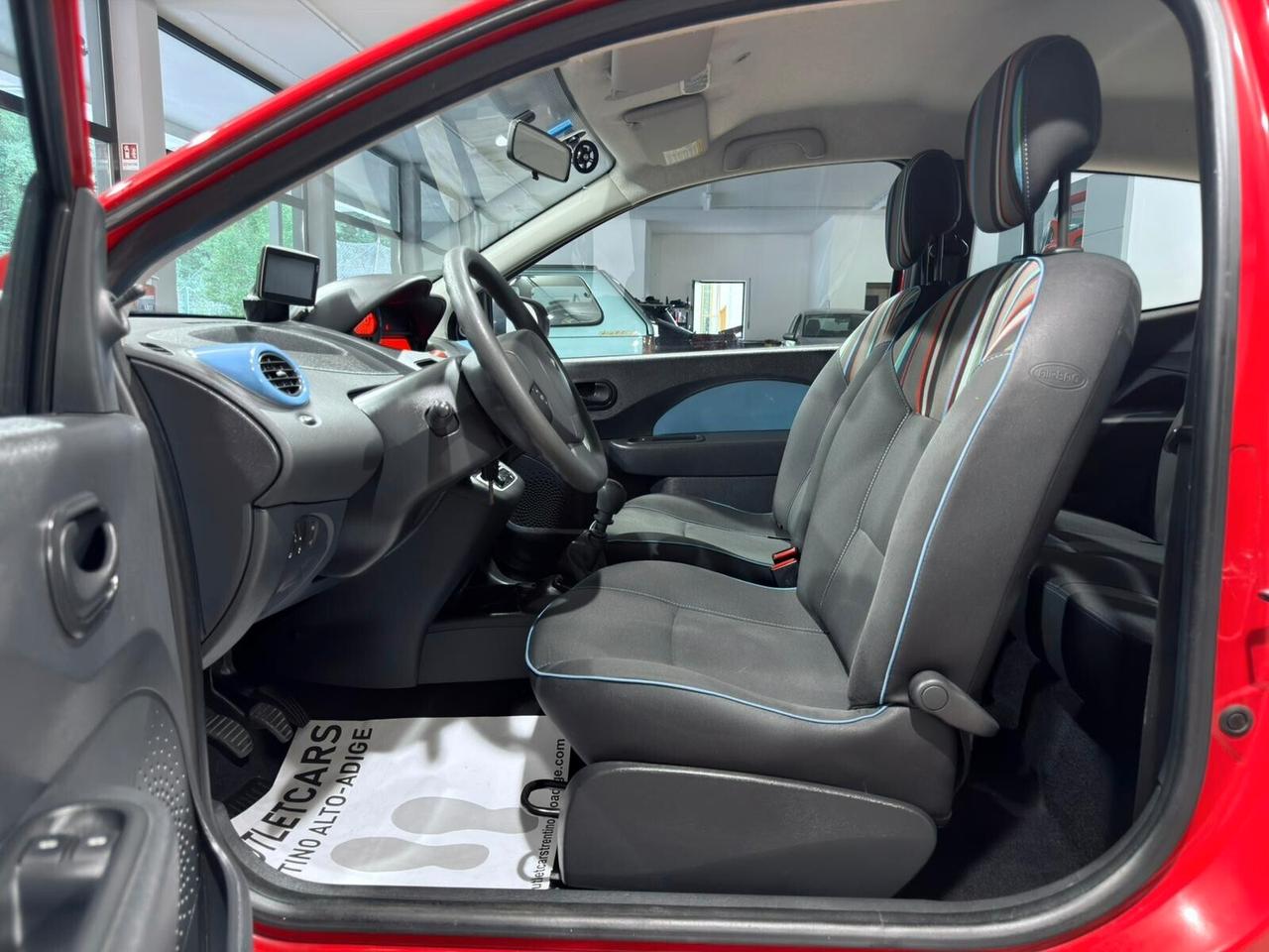 RENAULT TWINGO 1.2 75cv NEOPATENTATI 120.000km