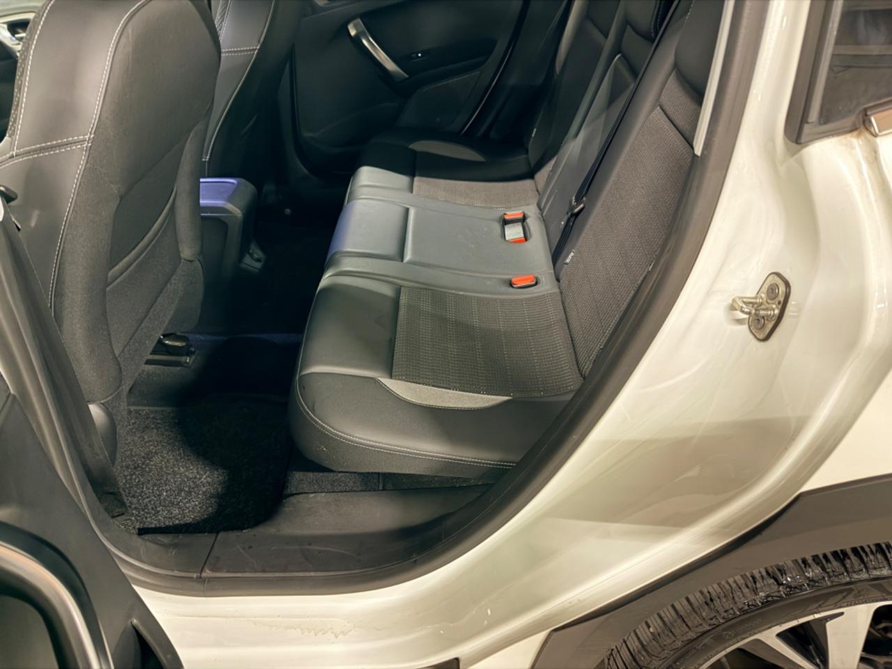 Peugeot 2008 PureTech Turbo 110 EAT6 S&S Allure