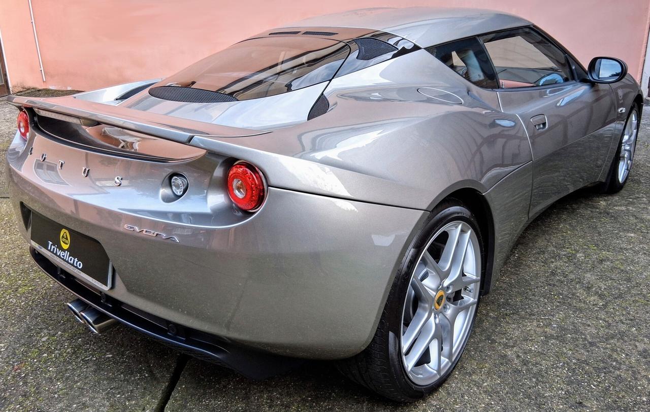 Lotus Evora 2+0