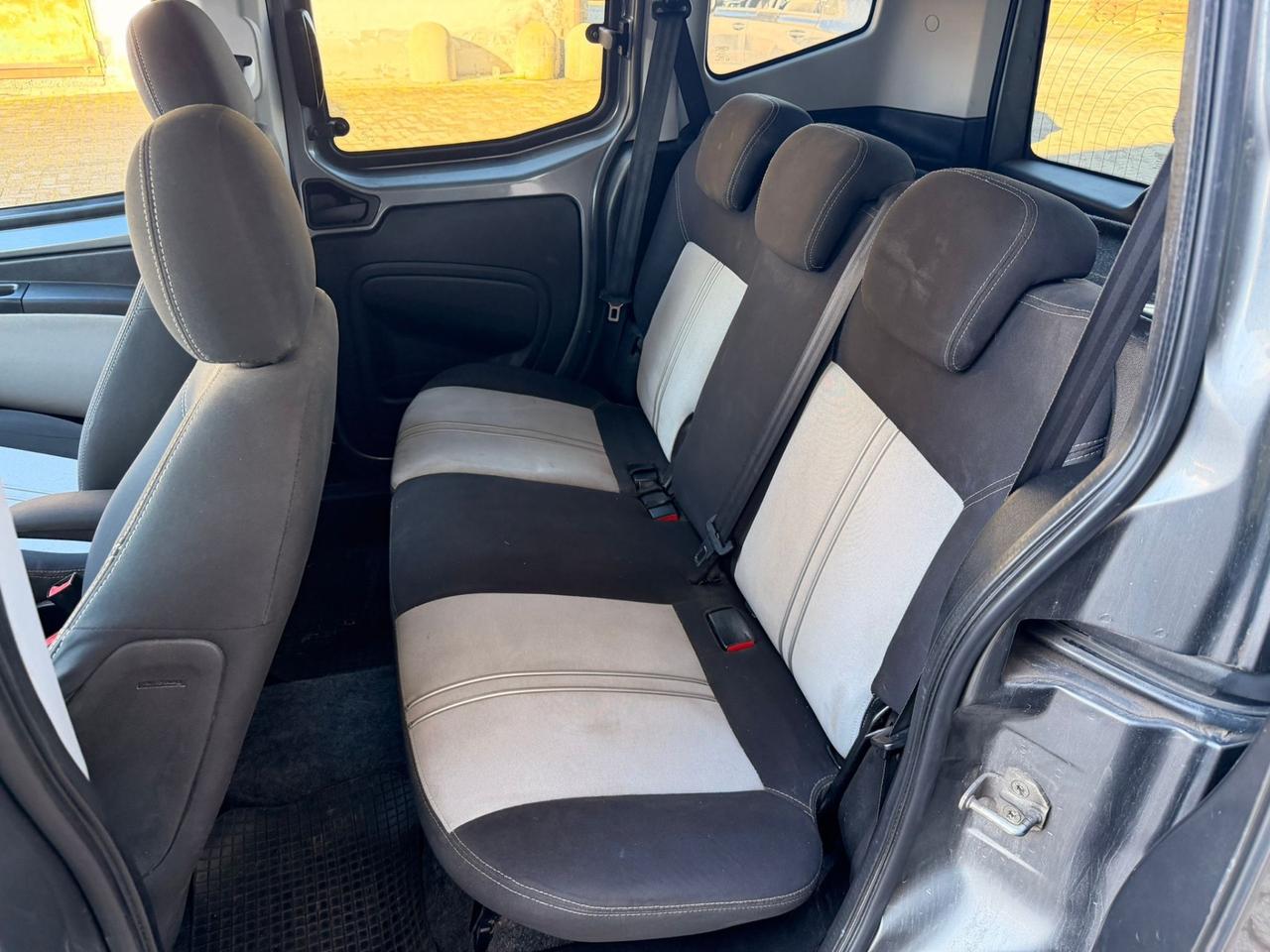 Fiat Qubo 1.3 MJT 95 CV Trekking