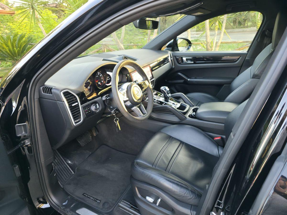 PORSCHE - Cayenne - 3.0 V6