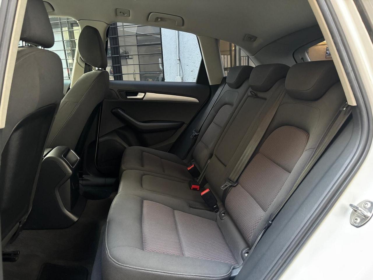 AUDI Q5 2.0 TDi