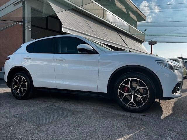 Alfa Romeo Stelvio EXECUTIVE 2.2 t Super Q4 210cv "TAGLIANDI ALFA ROMEO"