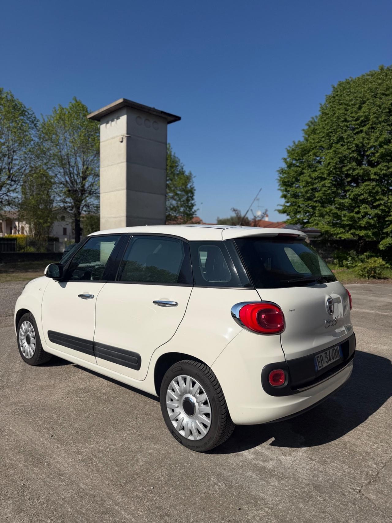 Fiat 500L 1.4 95 CV Lounge