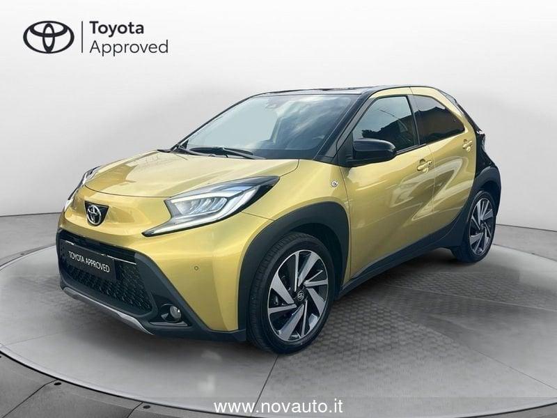 Toyota Aygo X 1.0B (72 CV) Lounge S-CVT