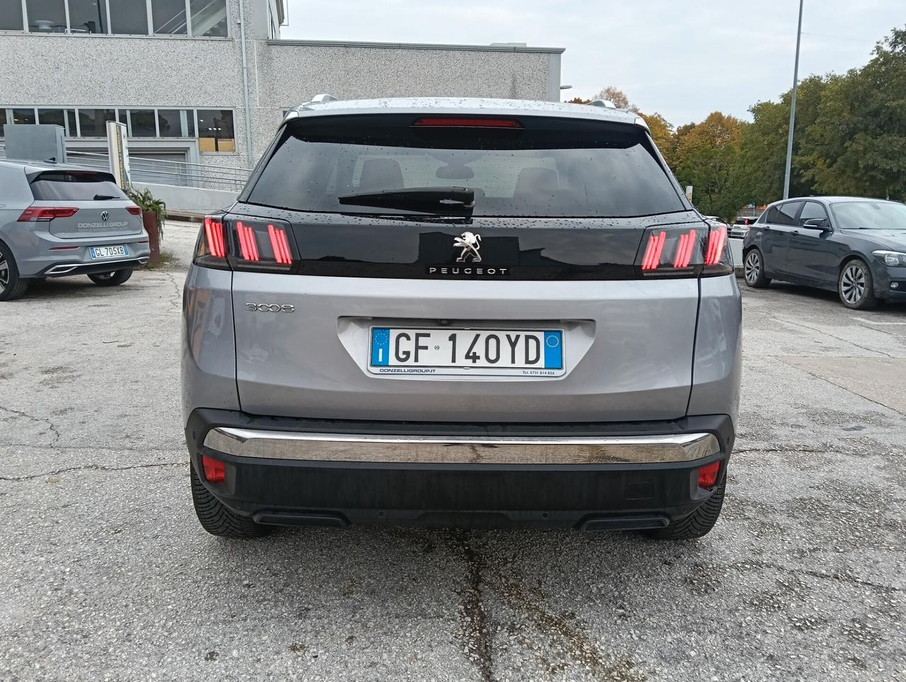 Peugeot 3008 BlueHDi 130 S&S EAT8 Allure