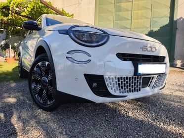 Fiat 600 Hybrid 100 CV DCT MHEV La Prima