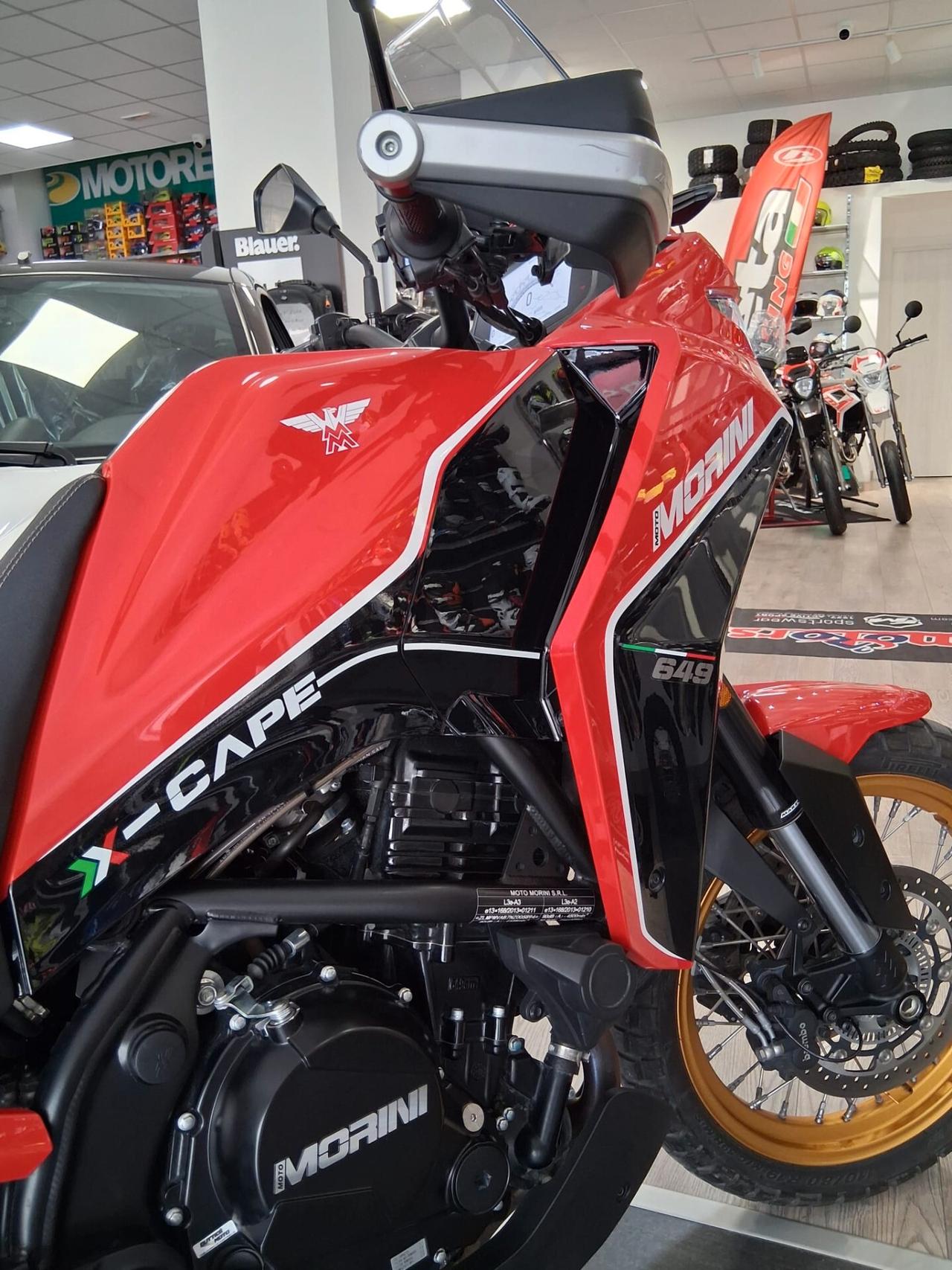 Moto Morini X-Cape 649 PATENTE A2