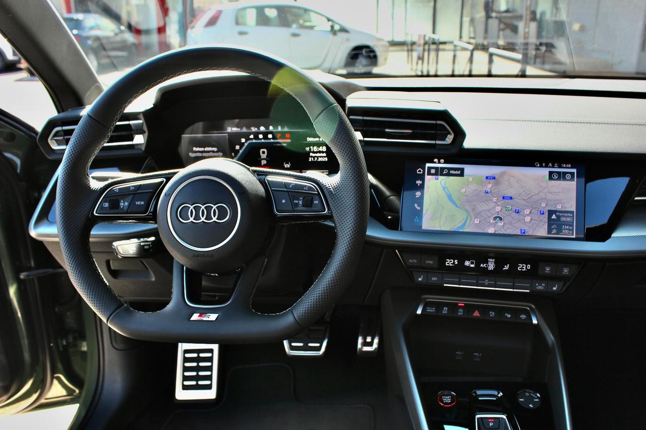 Audi S3 SPBK 2.0 TFSI 333 CV QUATTRO S TRONIC TETTO APRIBILE PANORAMICO BAULE ELETTRICO