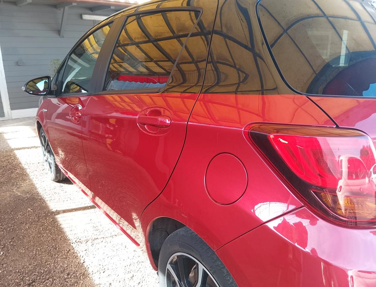 Toyota Yaris 1.5 Hybrid 5 porte