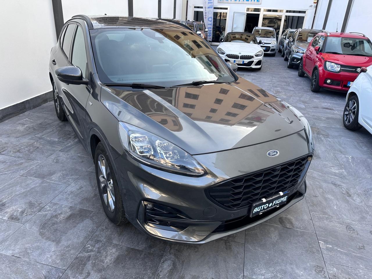 Ford Kuga 1.5 TDCI 120 CV S&S 2WD ST-Line