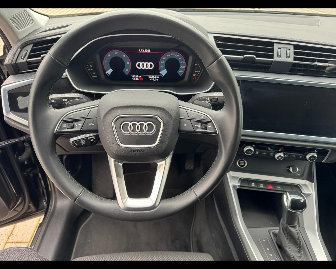 AUDI Q3 2ª serie - Q3 35 TDI S tronic Business Advanced