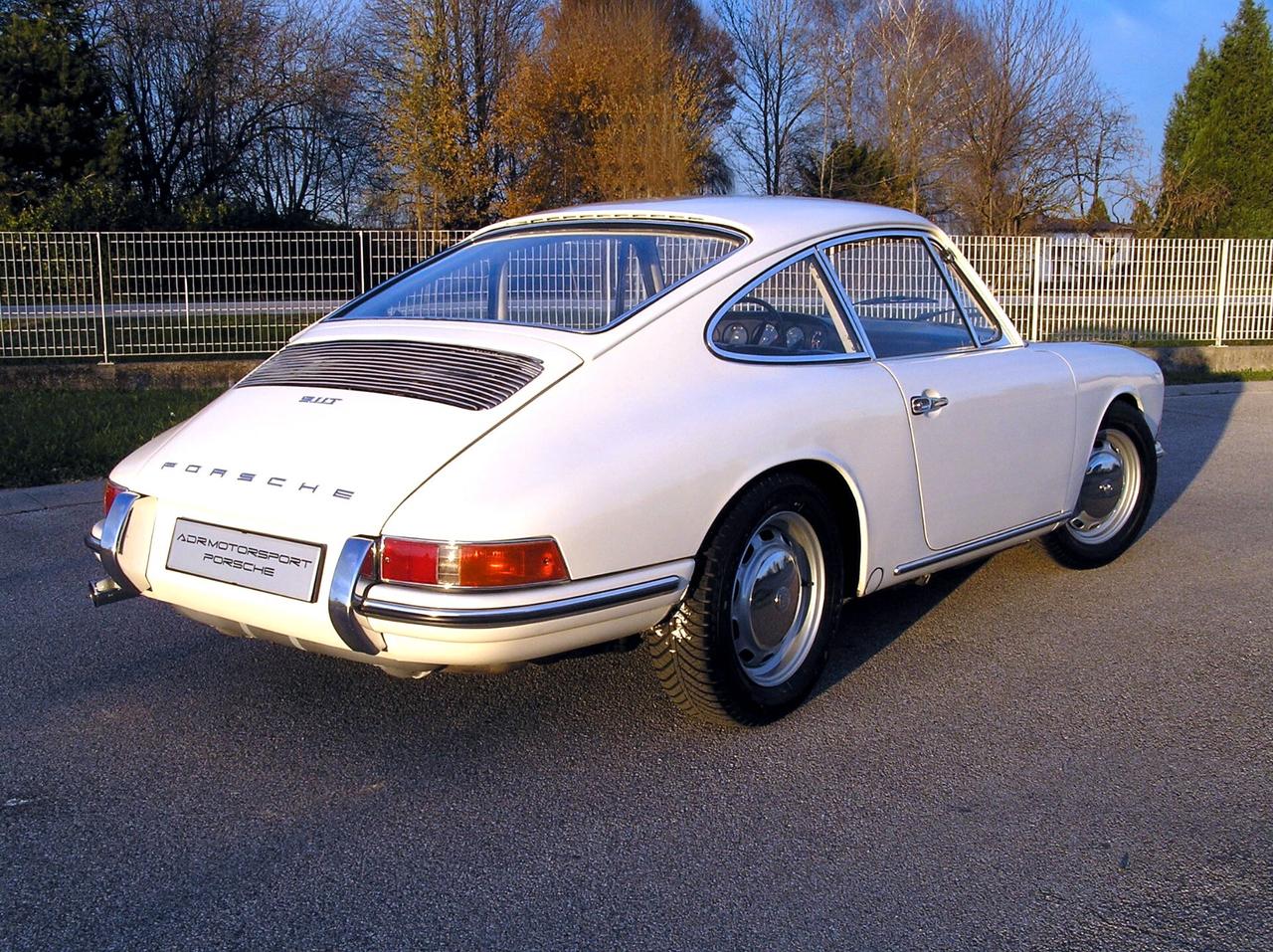 Porsche 911 Carrera T 2.0 Karmann SWB-Matching-Italiana