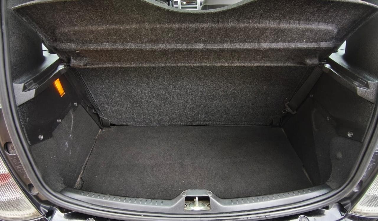 Lancia Ypsilon 1.2 Elle