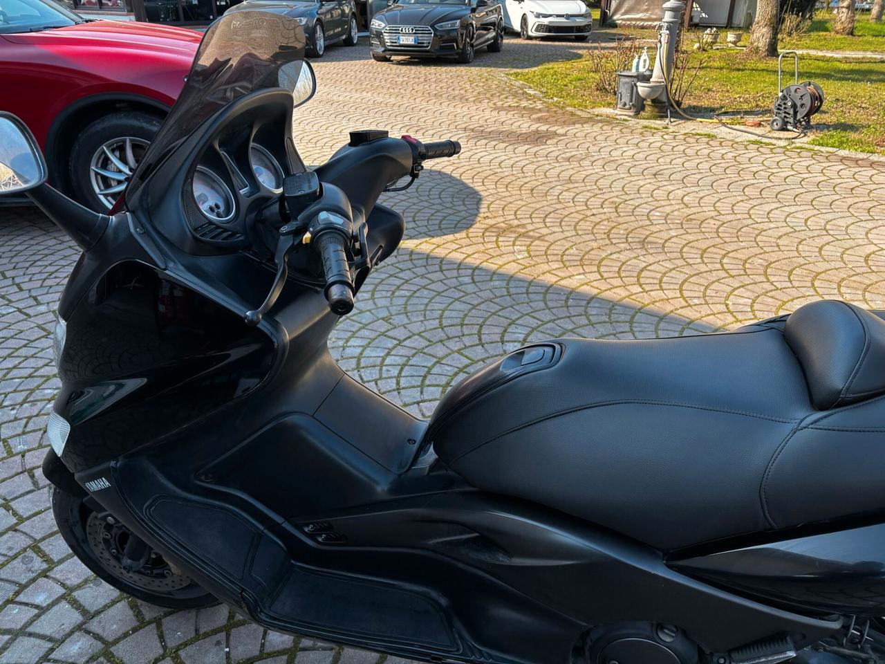 YAMAHA TMAX 500 NERO BELLISSIMO PERMUTABILE