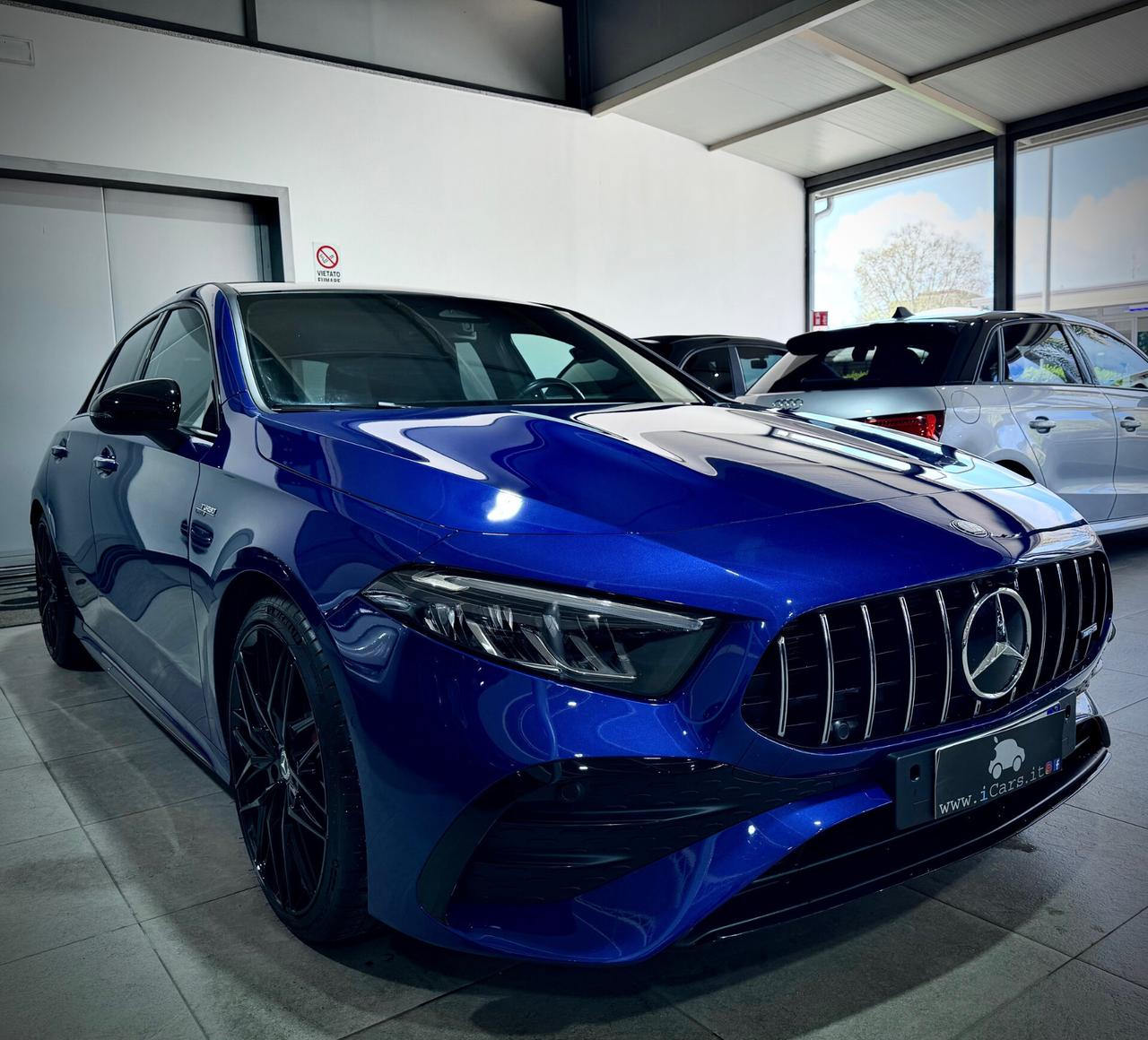 Mercedes-Benz A 35 AMG 306CV 4Matic Premium Spectral Ed.