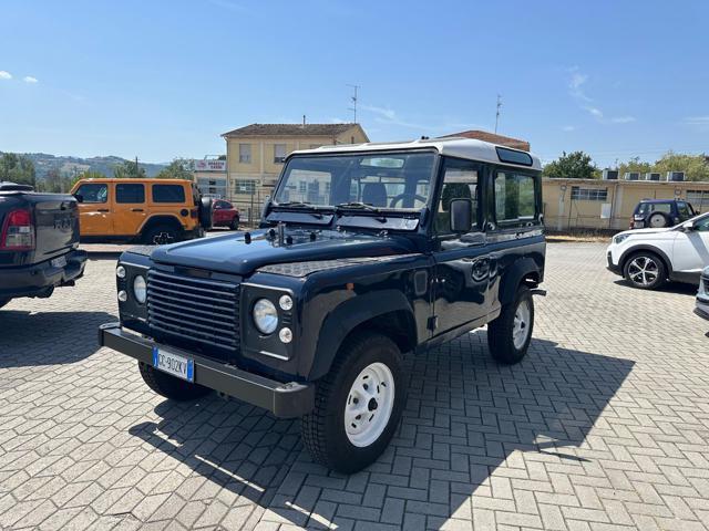 LAND ROVER Defender 90 diesel Hard-top