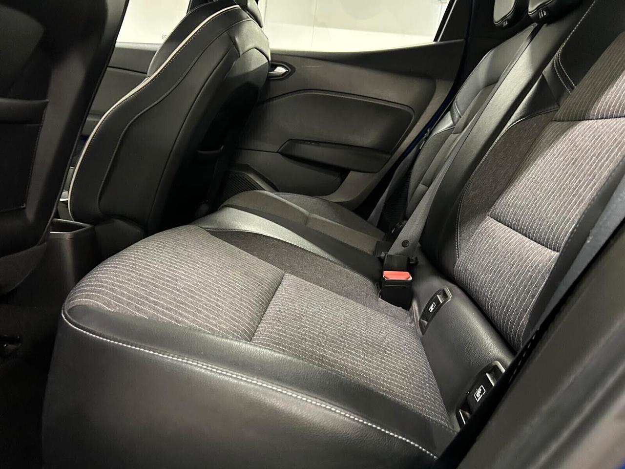 Renault Clio INTENS 1.6 Full Hybrid E-Tech 5 p.