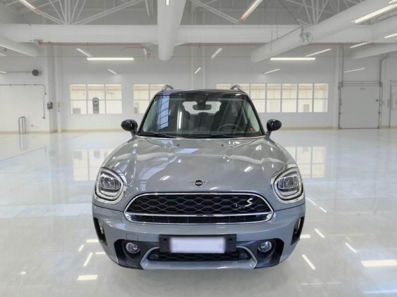 MINI COOPER SE COUNTRYMAN ALL4 BUSINESS AUTOM.