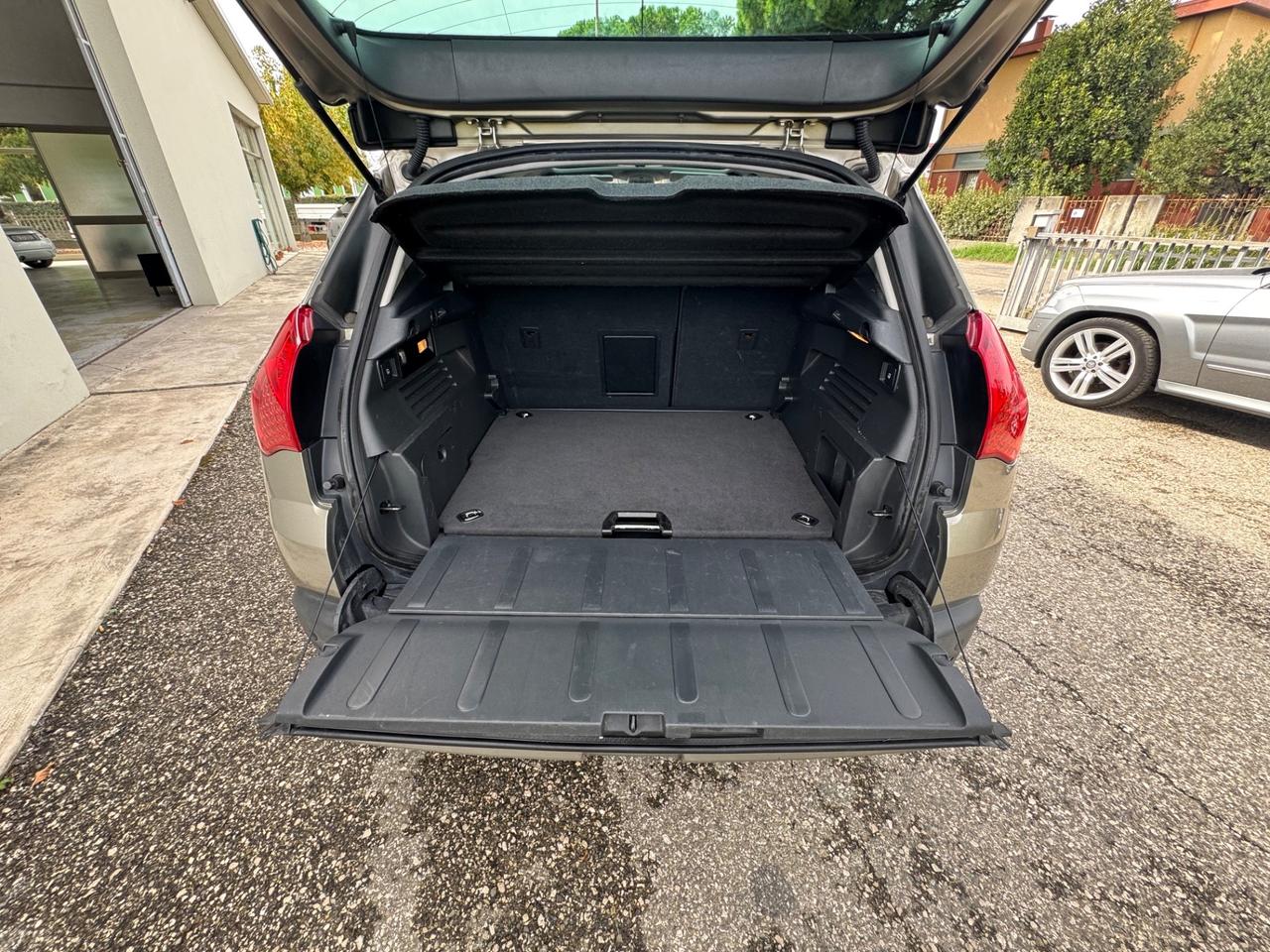 Peugeot 3008 2.0 HDi 150CV Outdoor