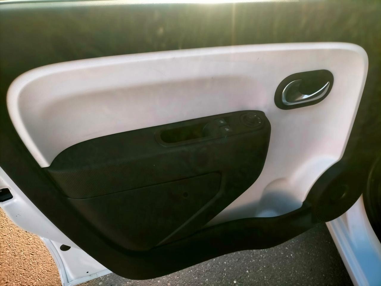 Renault Twingo SCe Live