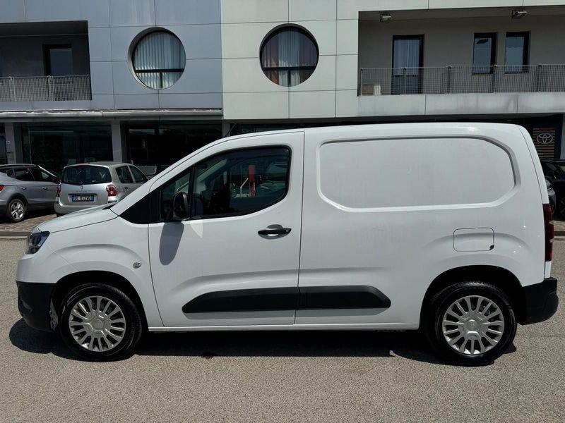 Toyota Proace City Verso 1.5D 100CV M/T L1 Executive
