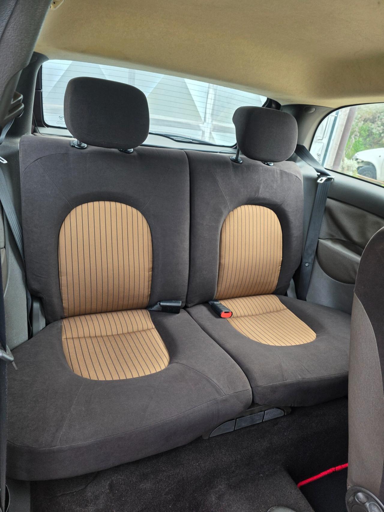 Lancia Ypsilon 1.2 Platino