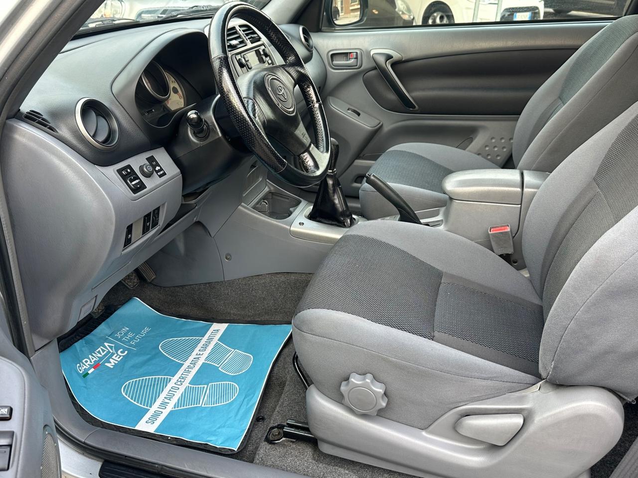 Toyota RAV 4 RAV4 2.0 Tdi D-4D cat 3 porte Sol