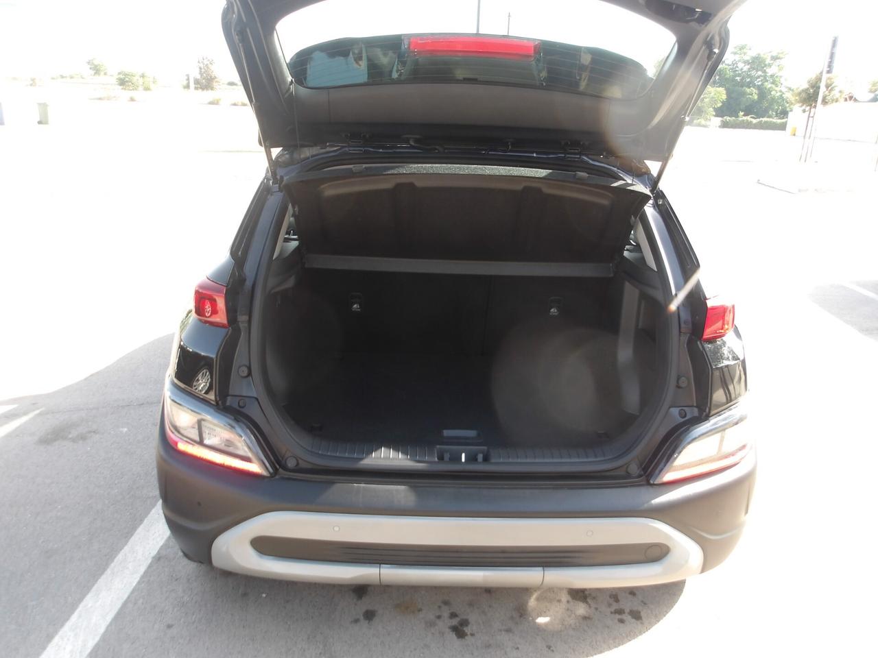 HYUNDAI KONA 1.0 BENZ-RETROC-KM 8.000