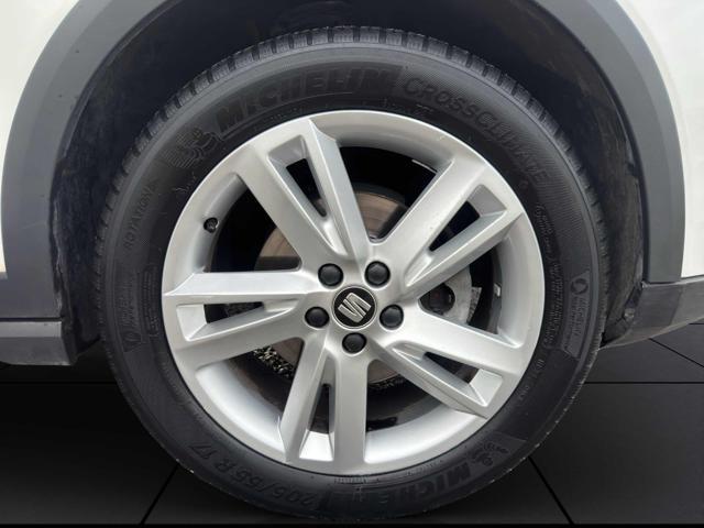 SEAT Arona 1.0TGI FR-CERCHI17-CRUISE-NAVI-SENSORI-DIURNI LEED