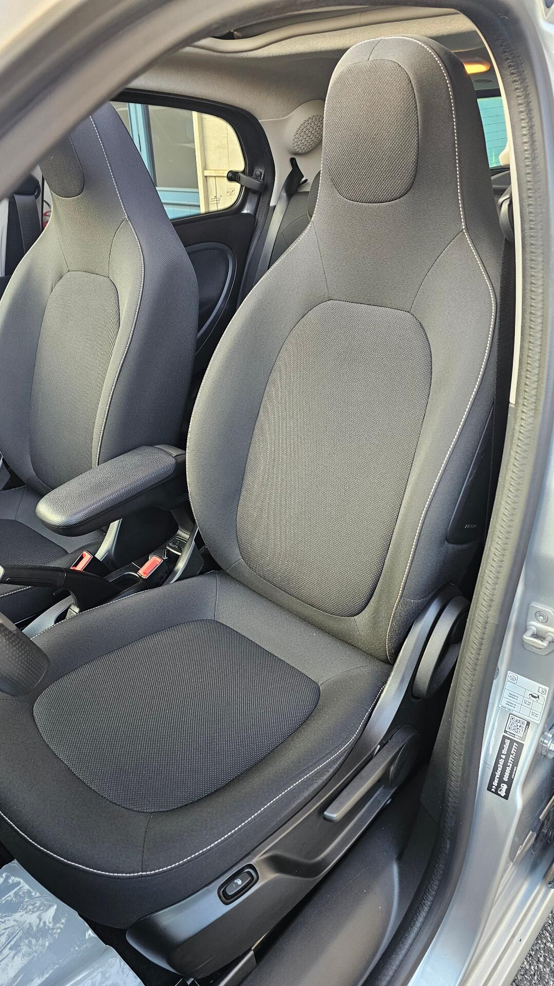 Smart ForFour 90 0.9 Turbo twinamic PASSION CABRIO PACK SPORT TAGL UFF NAV ANDR