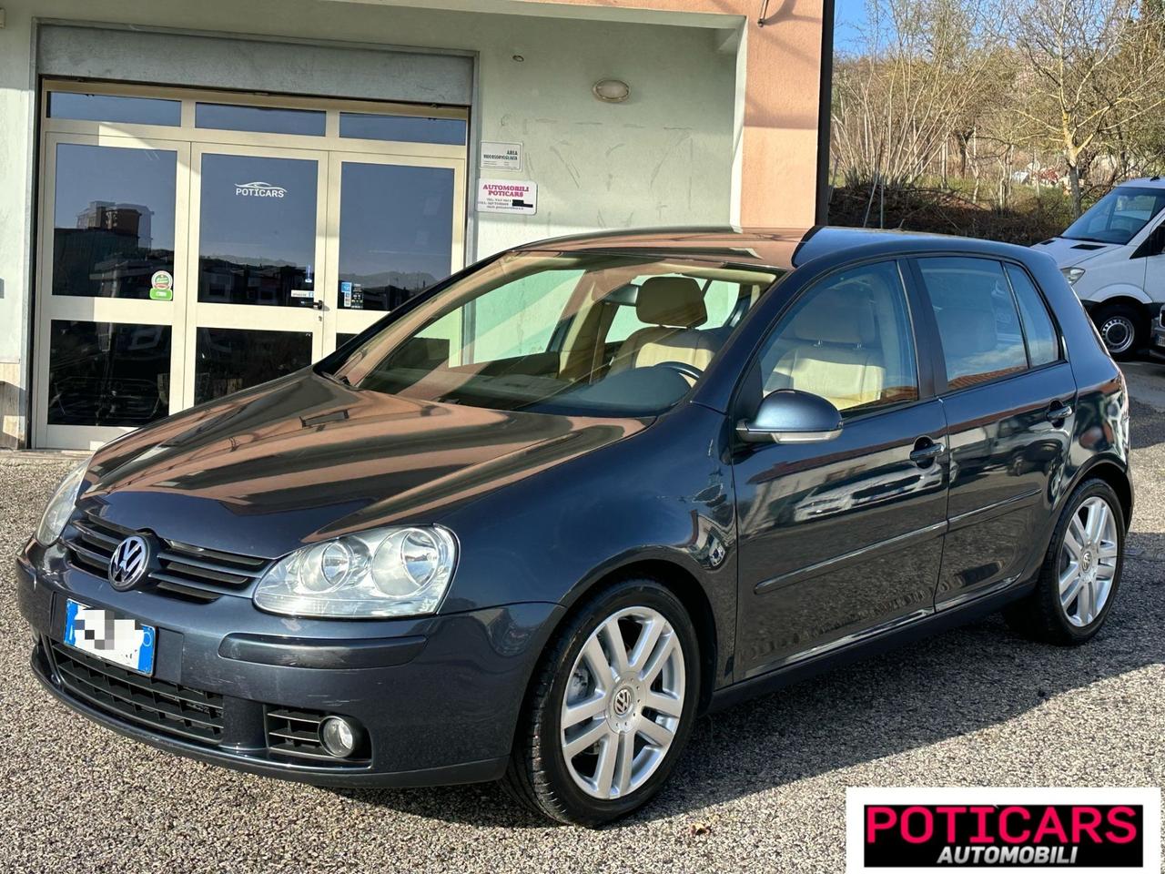 Volkswagen Golf 2.0 16V TDI 5p. Sportline