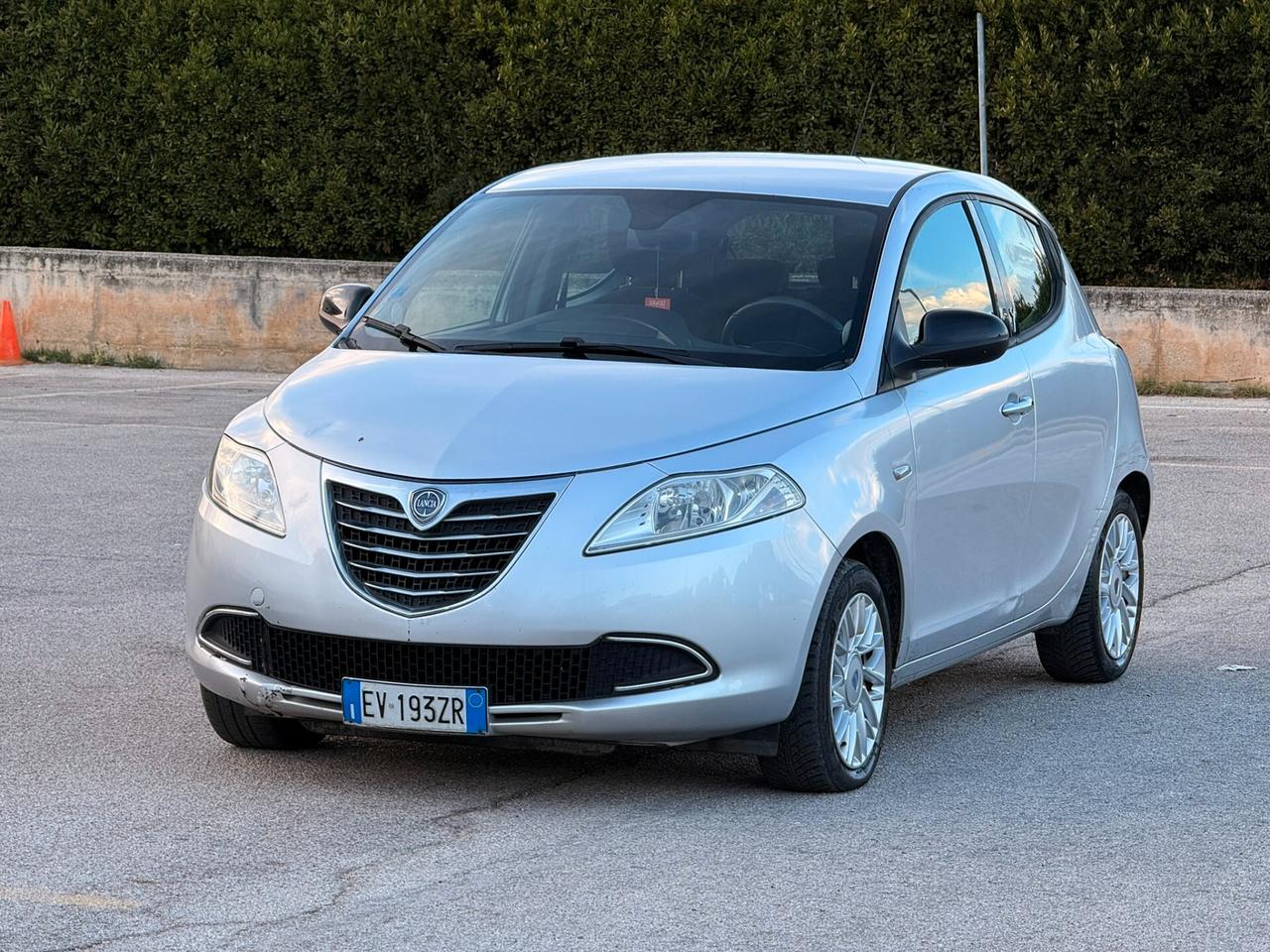 Lancia Ypsilon GPL Garanzia 12 Mesi