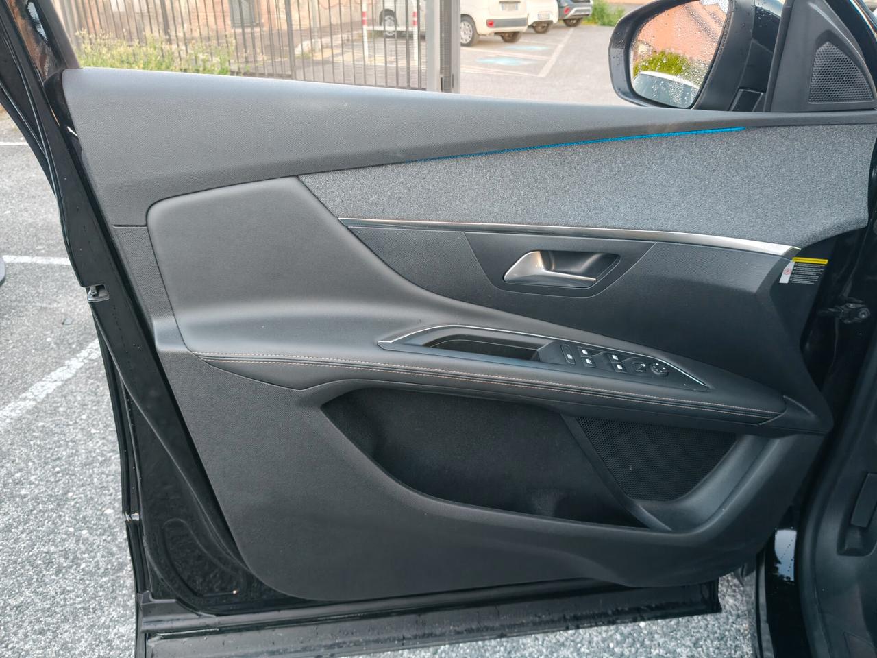 Peugeot 3008 GT Line 68 Milà km unipro