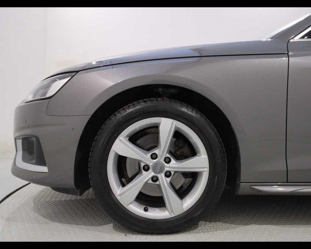 AUDI A4 Avant 35 TFSI S tronic Business Advanced