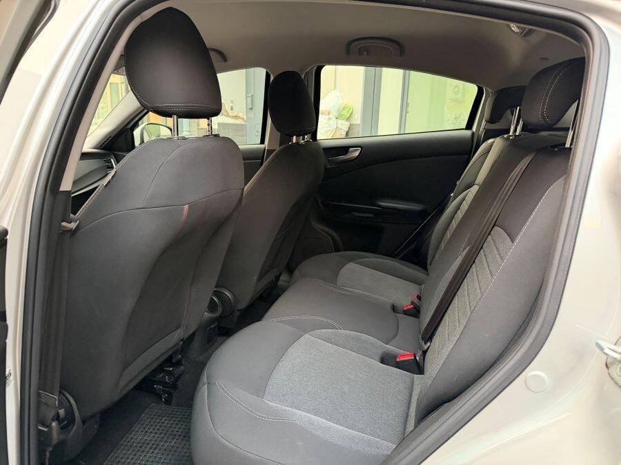 Alfa giulietta 1.6 mjet autom certificata italiana