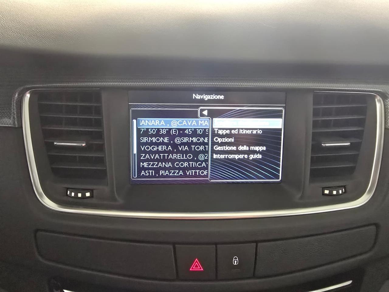 Peugeot 508 2.0 HDi 140CV SW Ciel Allure