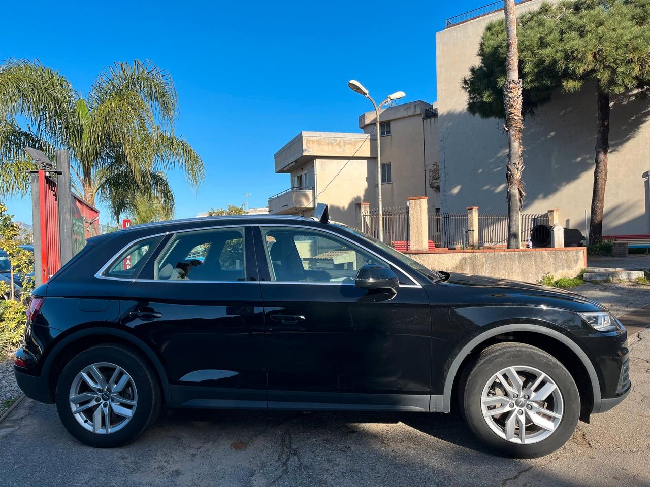 Audi Q5 2.0 TDI 190 CV quattro S tronic Business Design