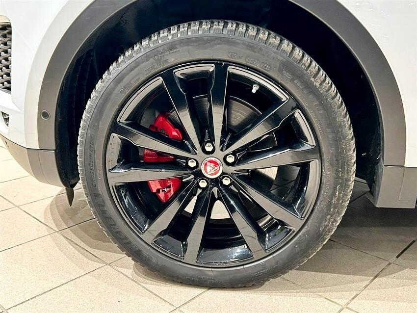 Jaguar E-Pace 2.0D 180 CV AWD aut. R-Dynamic SE