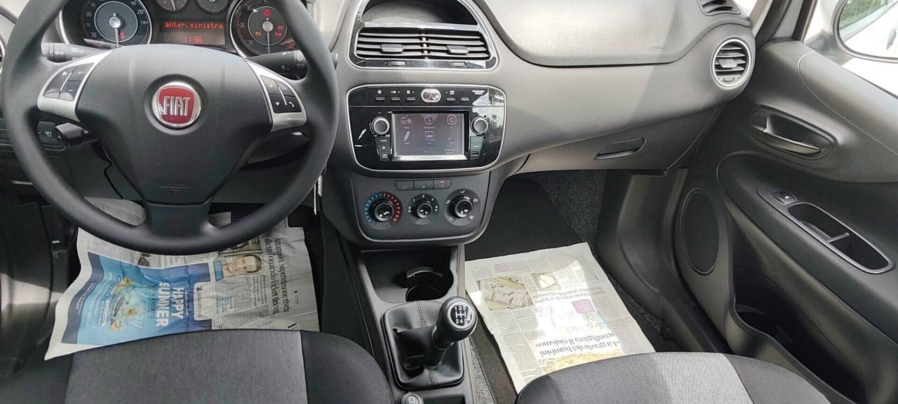 Fiat Punto 1.3 MJT II S&S 95 CV 5 porte Street